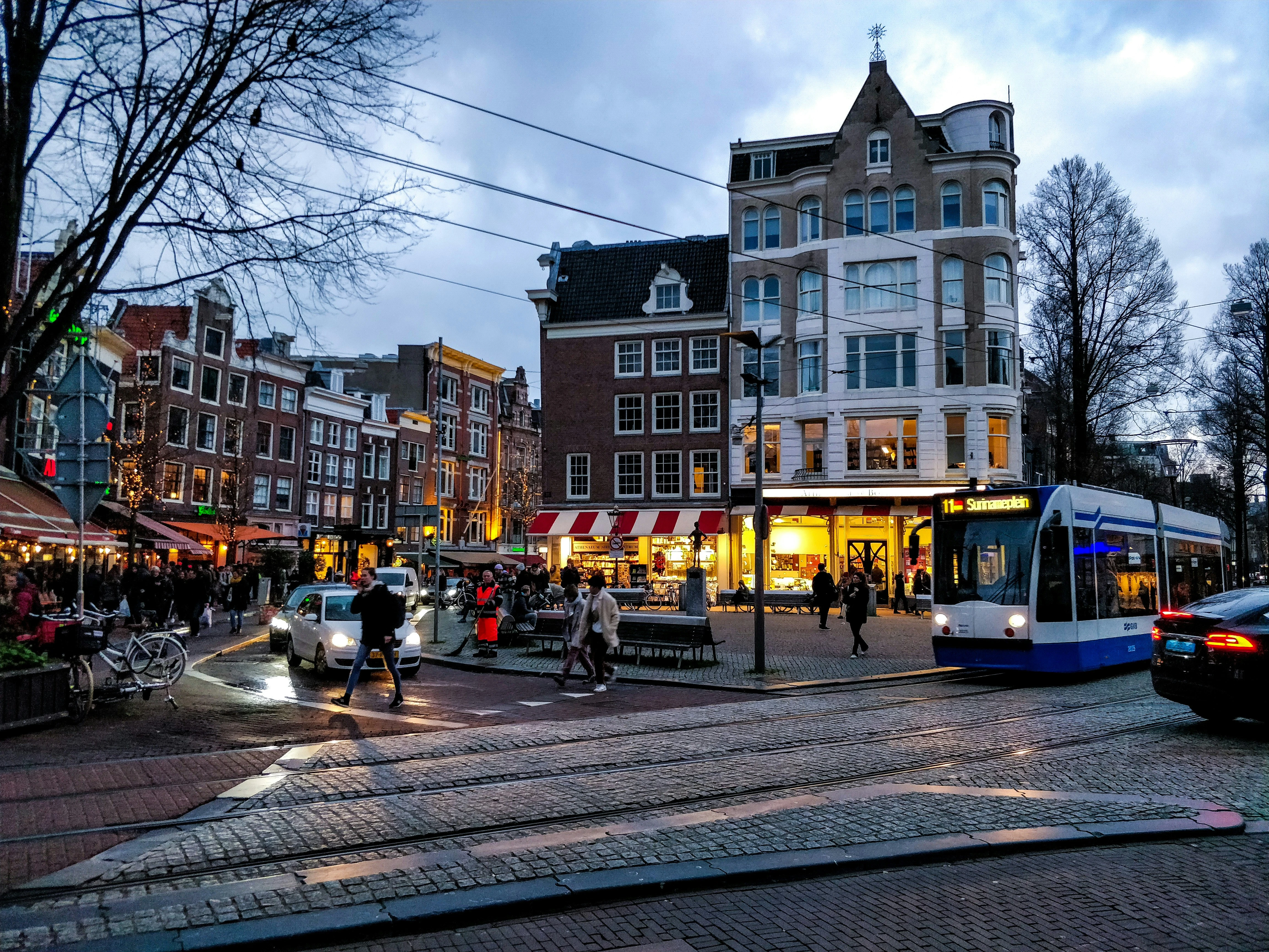 Amsterdam Trip Packages for Couples & Families