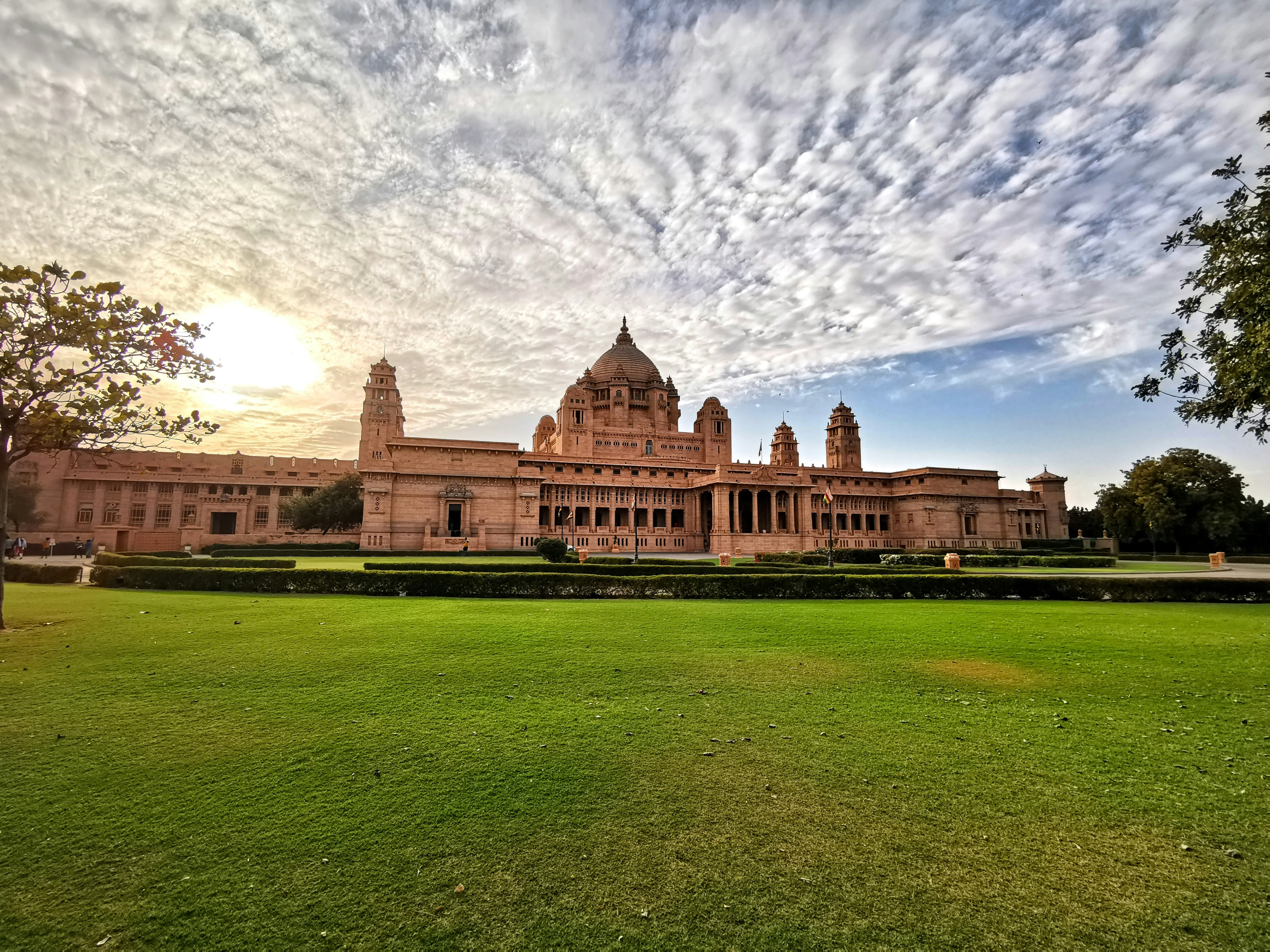 Udaipur Tour Package 3 Nights 4 Days | Best Lake City Holiday Package | TraveloChat