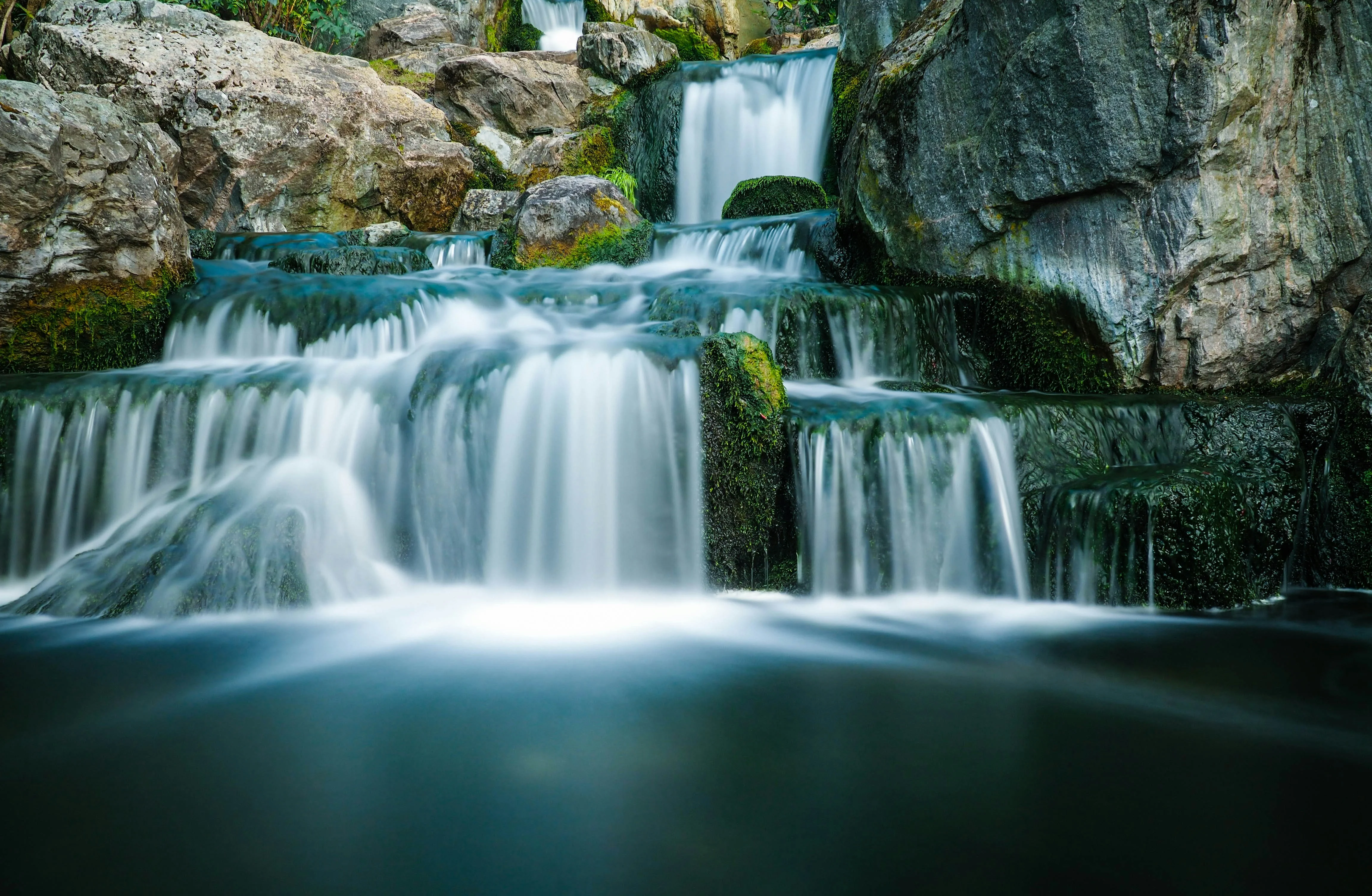 Guwahati Shillong Cherrapunji Tour Package 5 Nights 6 Days | Meghalaya Tour | TraveloChat